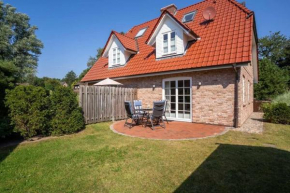 Semi detached house in a quiet location in the village of St Peter Ording